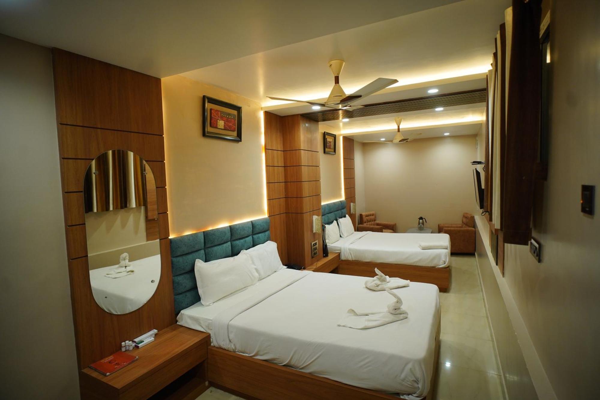Hotel New Grand Deoghar Ngoại thất bức ảnh