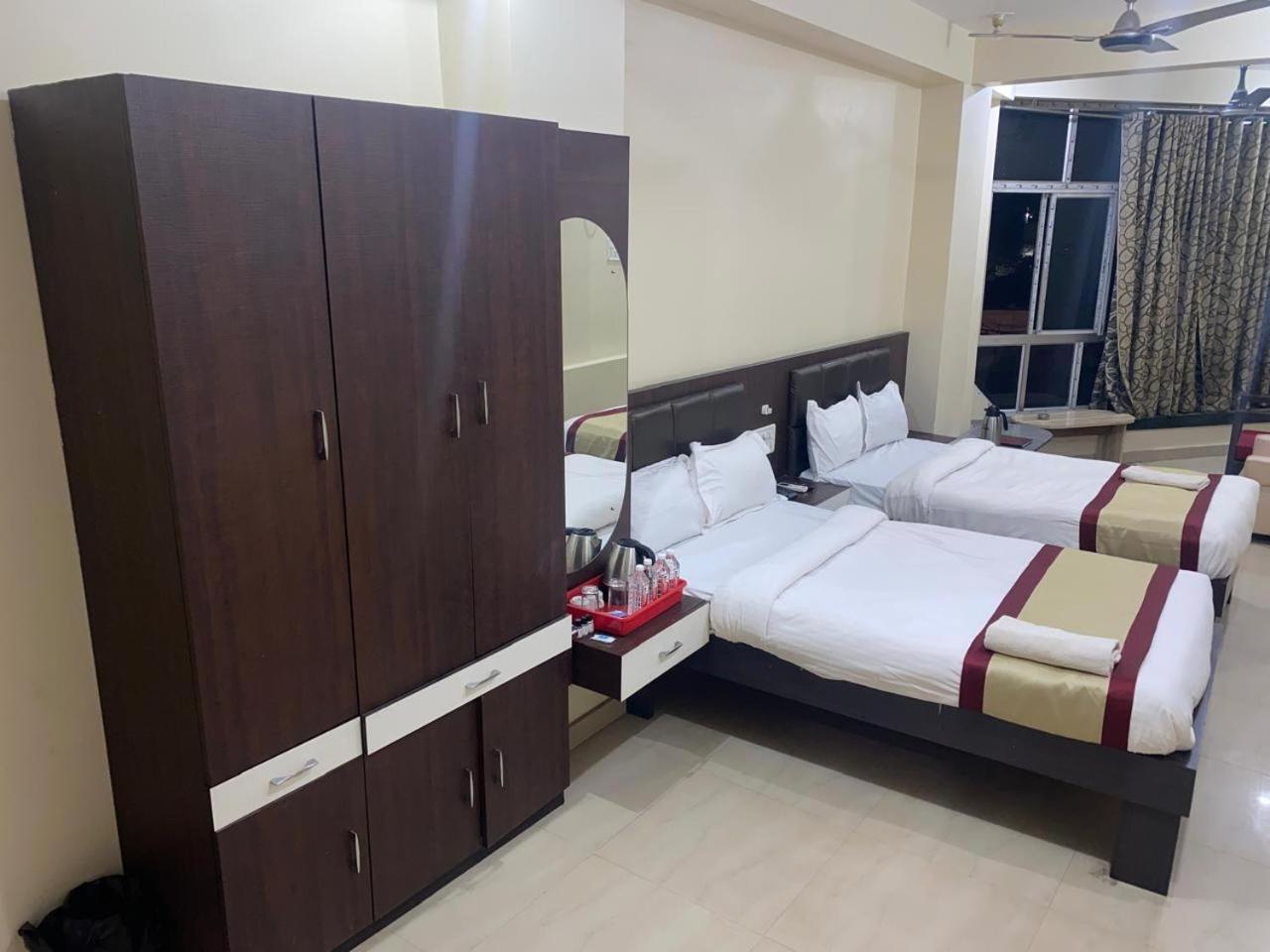 Hotel New Grand Deoghar Ngoại thất bức ảnh