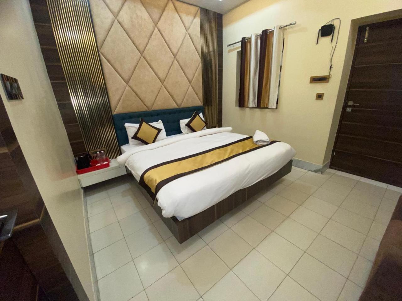 Hotel New Grand Deoghar Ngoại thất bức ảnh