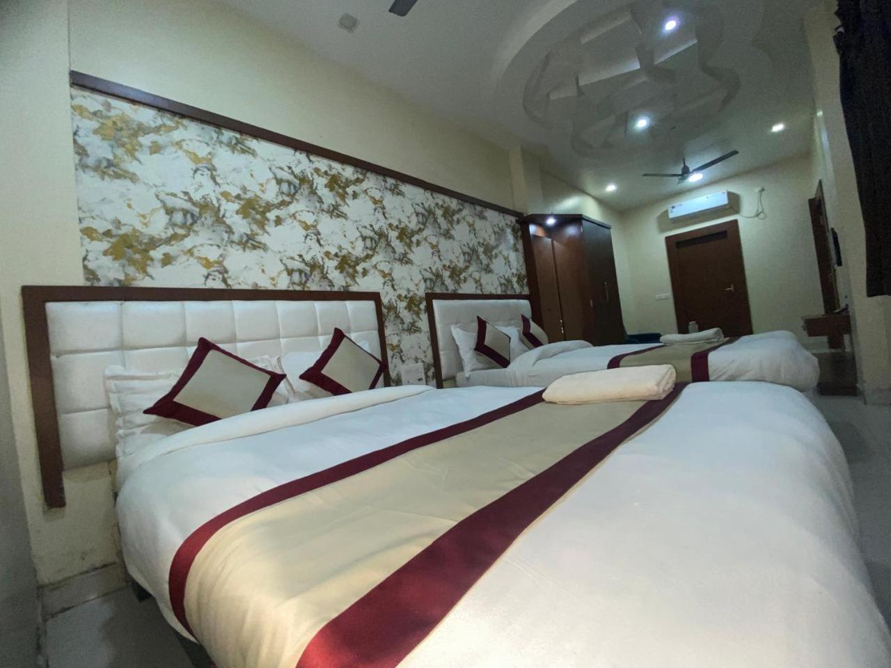 Hotel New Grand Deoghar Ngoại thất bức ảnh